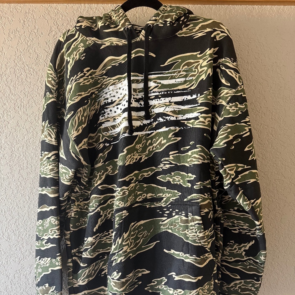 Independent Trading Co. Heavyweight Pullover Hoodie